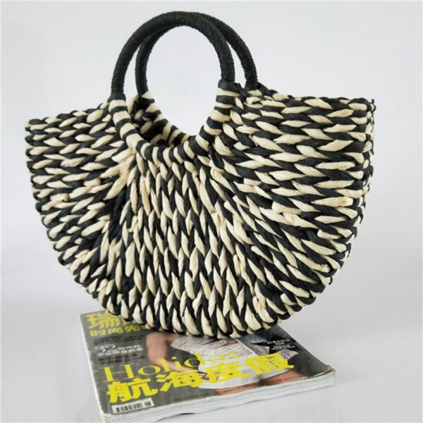 Online Sale: 2019 New Women round bucket semicircle straw bag handmade net color woven basket rattan handbag