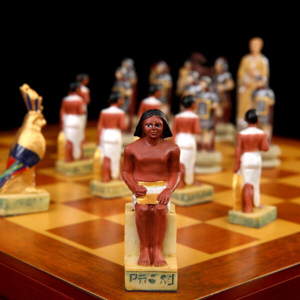 Chess Set Theme of Egypt Rome War Chess Sets Resin Chess Pieces Wooden Board Game Chess Set Luxury Themed Chess
